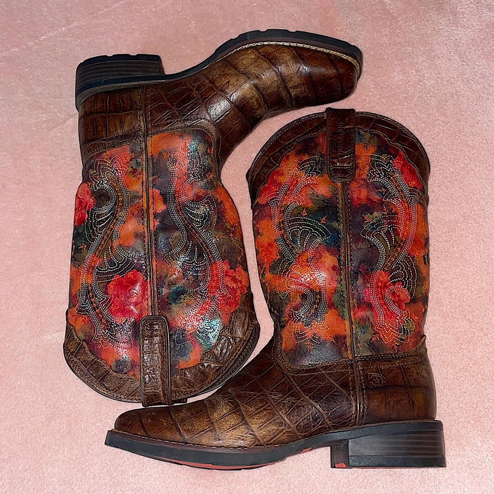 NEW Durango Women’s Cowgirl Boots 9.5